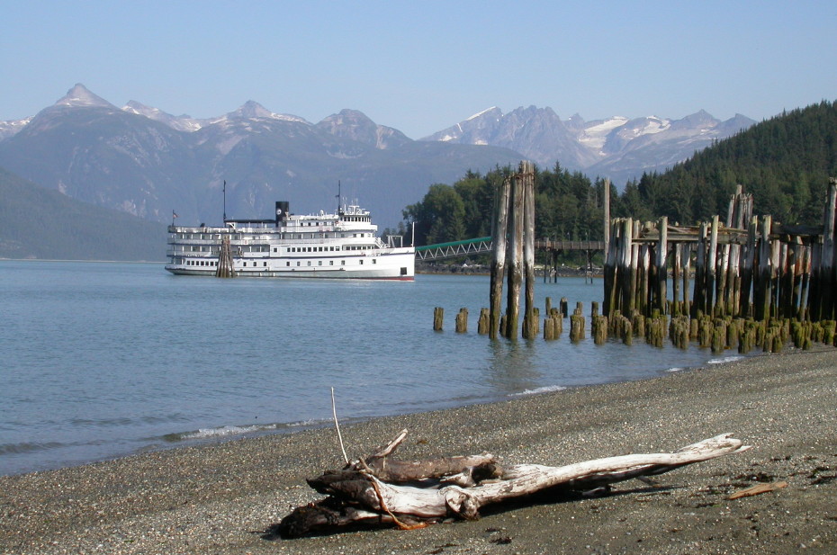 The cruise ship 'Spirit of '98' in Haines, Alaska, in 2003