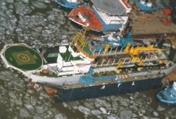 Oil drilling ships in Tuktoyaktuk harbour in 1985