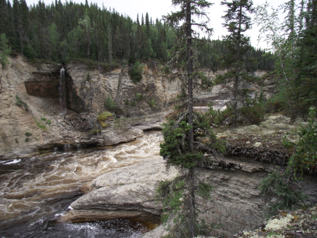 Sambaa Deh Falls Park, NWT