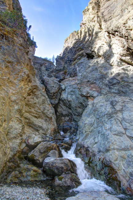 Hiking Williscroft Canyon, Kluane National Park
