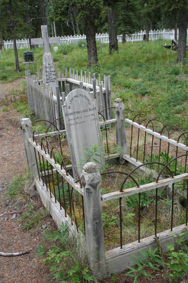 Headboard for baby Conner Mackenzie Black, Atlin Pioneer Cemetery, BC