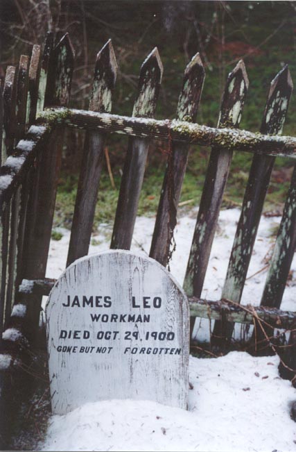 Headboard of James Leo Workman - Dyea Alaska - January 2001
