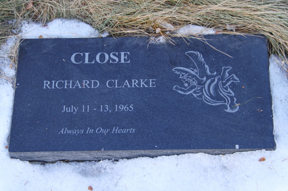 Grave of baby Richard Clarke Close in the Whitehorse Pioneer Cemetery, Yukon, 2017