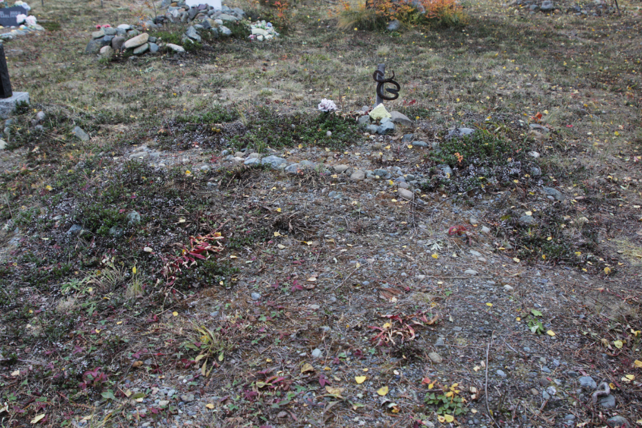 Grave of an unknown person in the Atlin Cemetery, BC