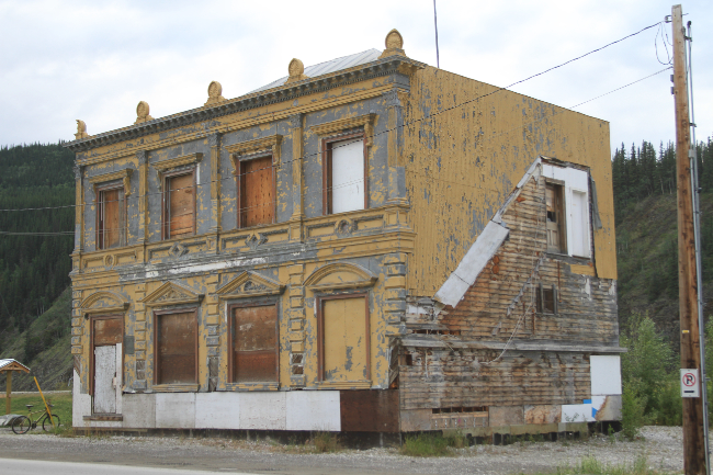 The Canadian Bank of Commerce, Dawson, July 11, 2012. Photo by Murray Lundberg.
