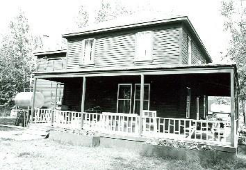 North West Mounted Police Commanding Officer's Residence, Dawson, 1987. Photo by Department of the Environment.