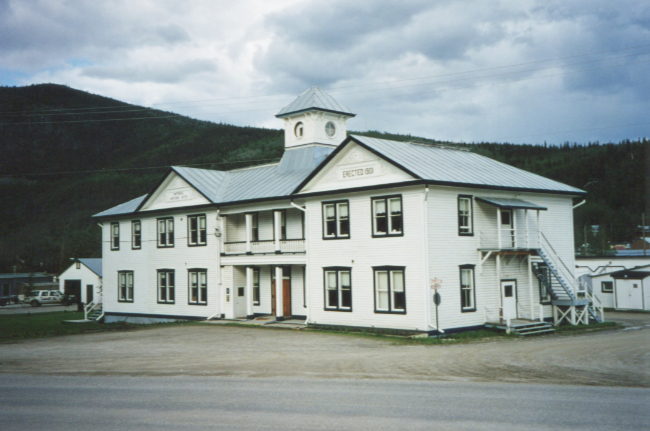 Former Territorial Court House, now Parks Canada, September 1999. Photo by Murray Lundberg.