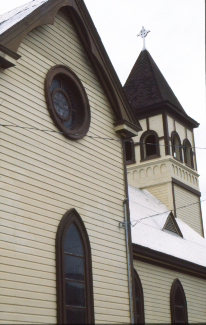 St. Paul's Anglican Church on August 25, 1990. Photo by Murray Lundberg.