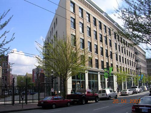 Exterior view of the McLennan and McFeely Building, 2007. Photo by City of Vancouver.