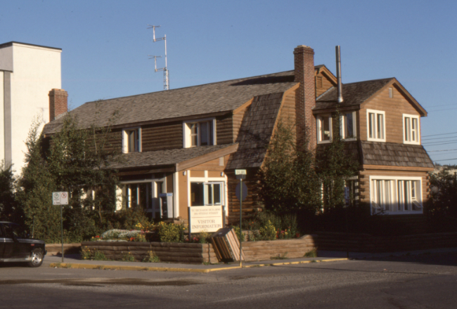 T. C. Richards Building from the southeast. Photo by Murray Lundberg, July 31, 2002.