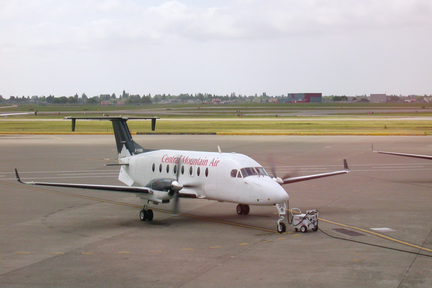 C-FCMR, Central Mountain Air's Beech 1900D, at Vancouver (YVR) on May 29, 2005.