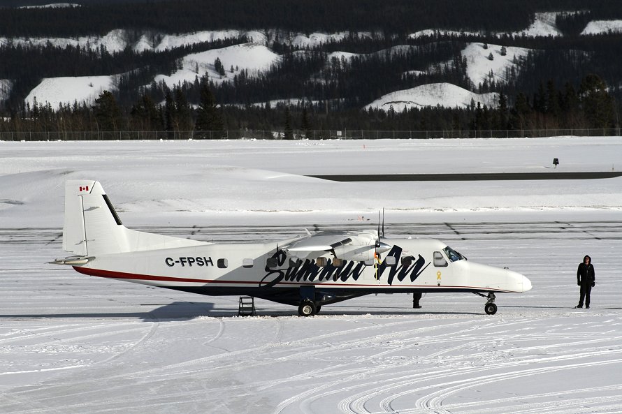 C-FPSH, a Dornier 228-202 operated by Summit Air Charters of Yellowknife