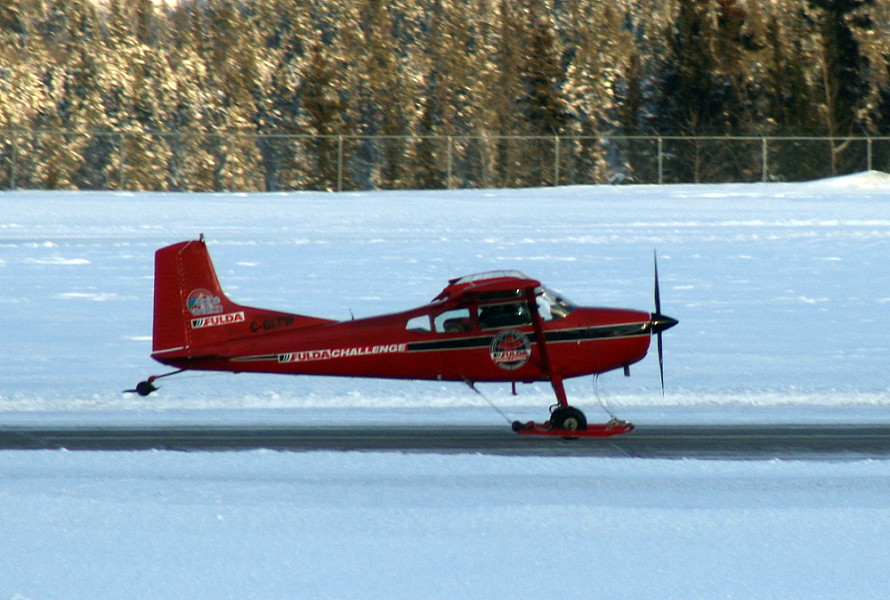 C-GLFW, a 1975 Cessna 180J operated by Alpine Aviation (YT)