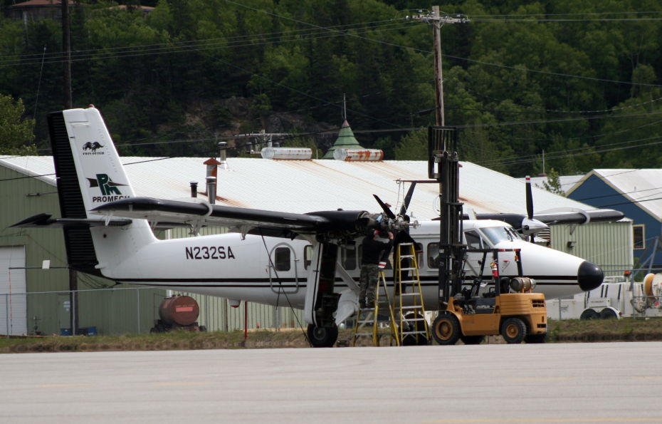 N232SA: De Havilland Canada DHC-6-300