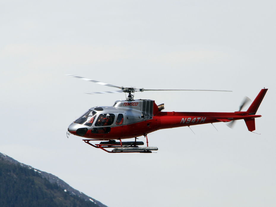 N94TH, a Eurocopter AS-350B-2
