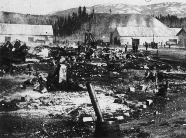 Photo: Business district of White Horse burned, 1905