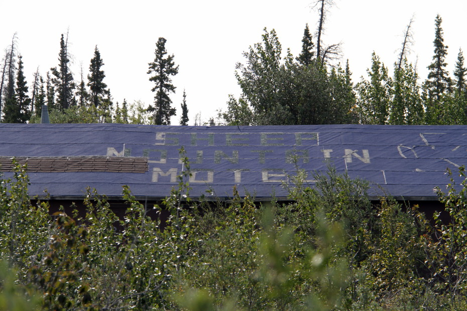 Sheep Mountain Motel on the Alaska Highway