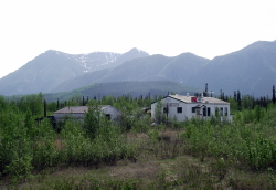 Bear Flats Lodge, Alaska Highway