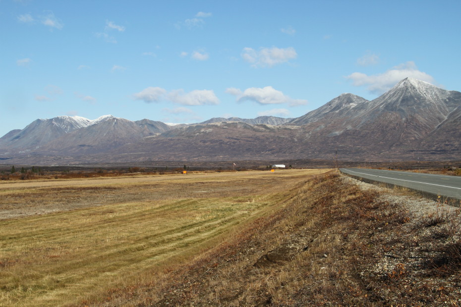 Mule Creek airstrip, Haines Highway