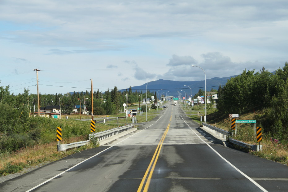 Dezadeash River bridge, Haines Junction, Yukon