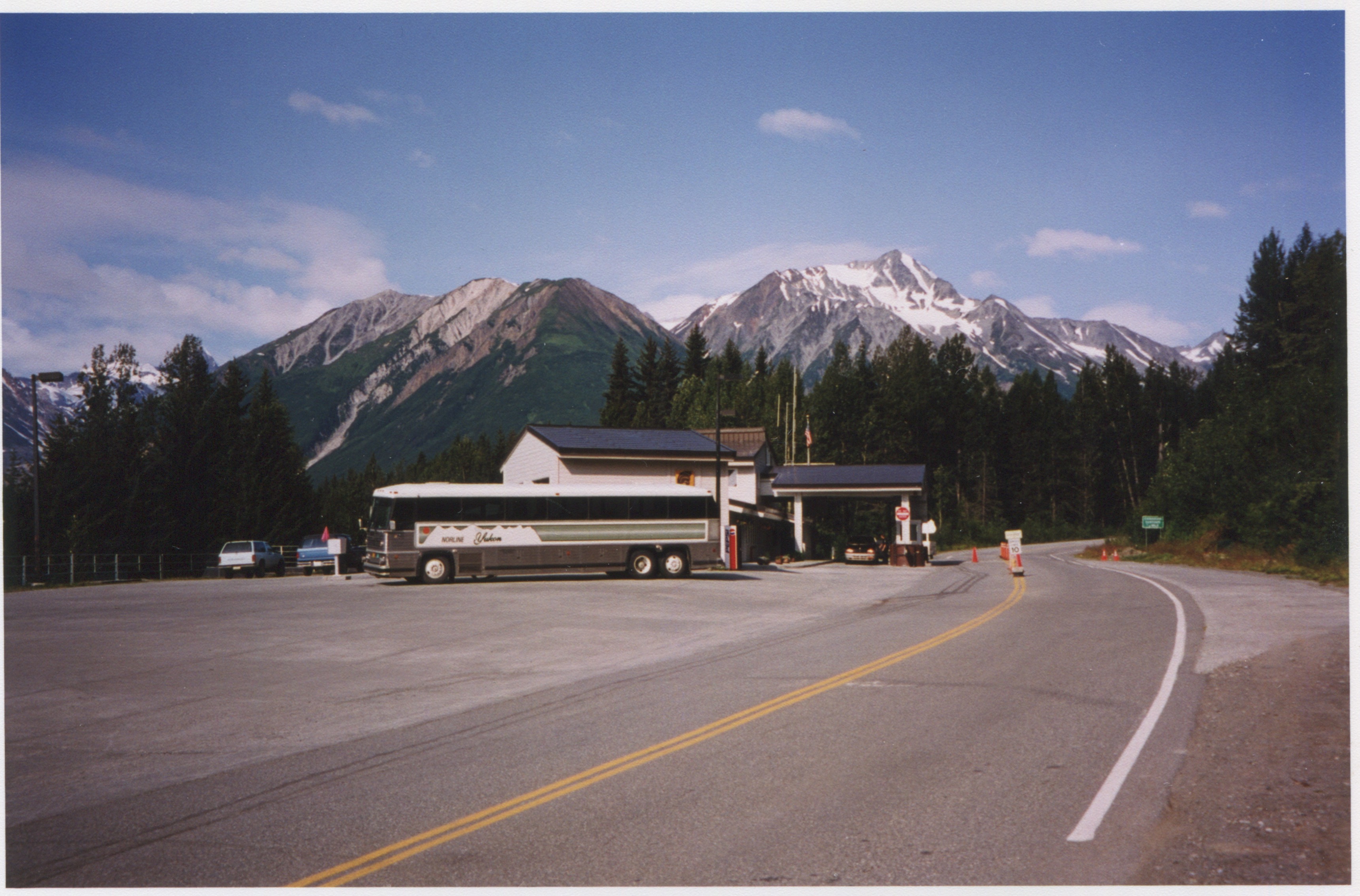 Mile 40.2, Haines Highway: U.S. Customs, Dalton Cache Station