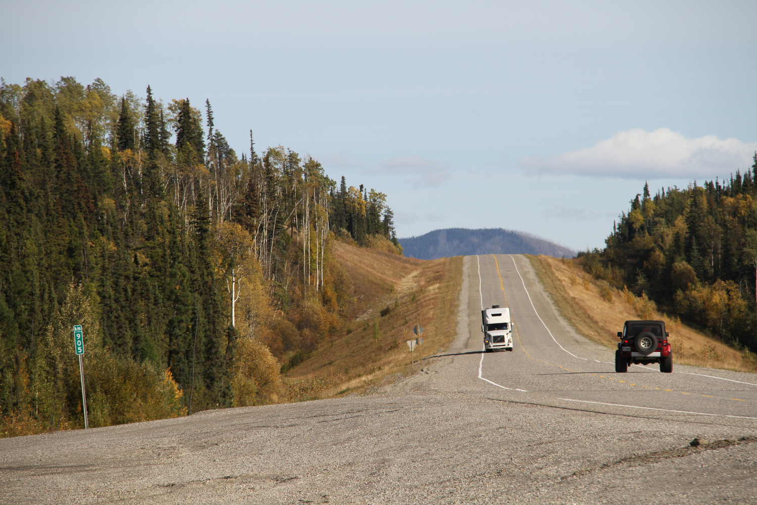 Km 905 / Historic Mile 585 on the Alaska Highway