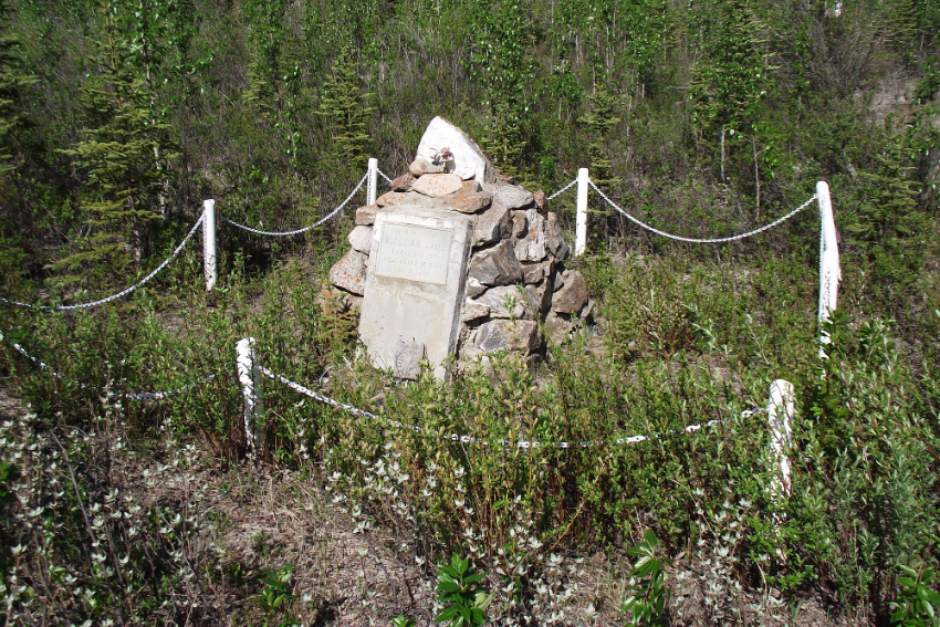 Lt. Roland Small Memorial (US Army Corps of Engineers), Alaska Highway