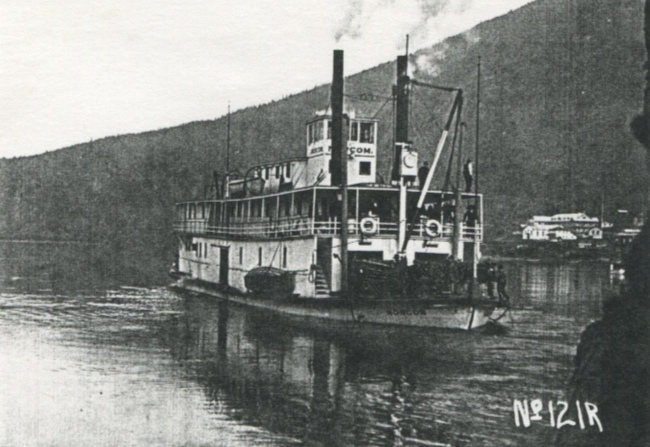 Norcom</i> leaving Dawson, n.d. but ca. 1913 (Yukon Archives #3099)