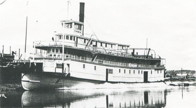 Sternwheeler Casca being launched at Whitehorse in 1916