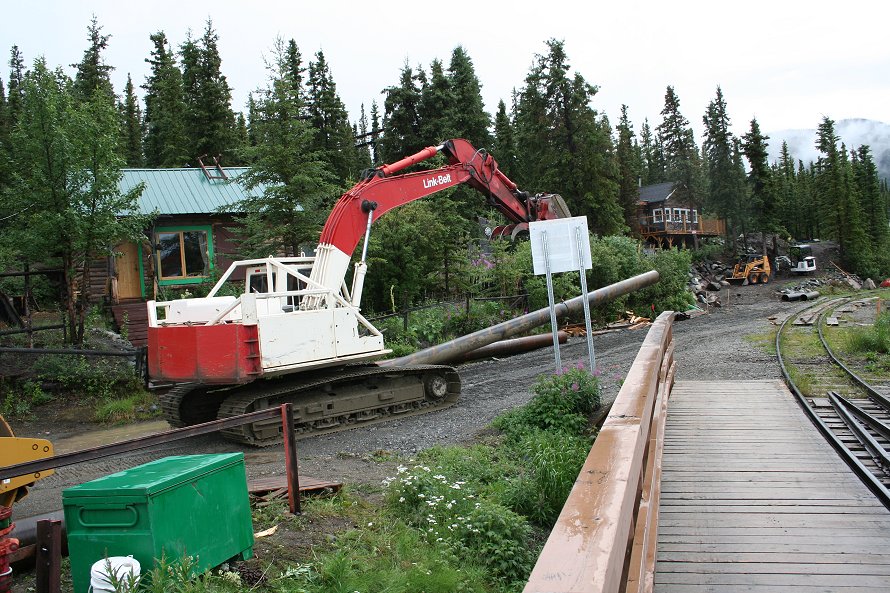 Construction of a new steel footbridge at Carcross, Yukon, in 2007