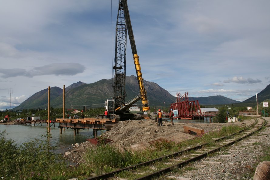 Construction of a new steel footbridge at Carcross, Yukon, in 2007