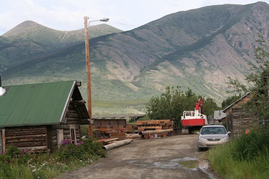 Construction of a new steel footbridge at Carcross, Yukon, in 2007