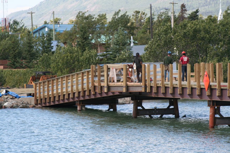 Construction of a new steel footbridge at Carcross, Yukon, in 2007