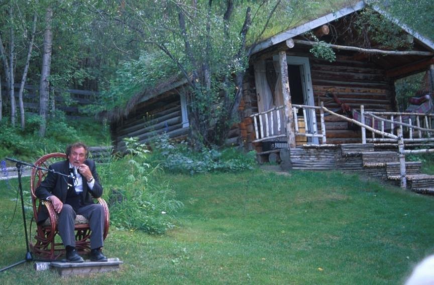 Tom Byrne performing in Dawson City, Yukon
