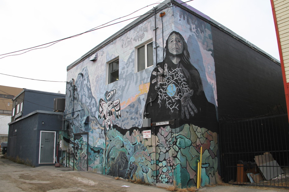Mural painted by Lance Burton and the Youth of Today Society in Whitehorse, Yukon