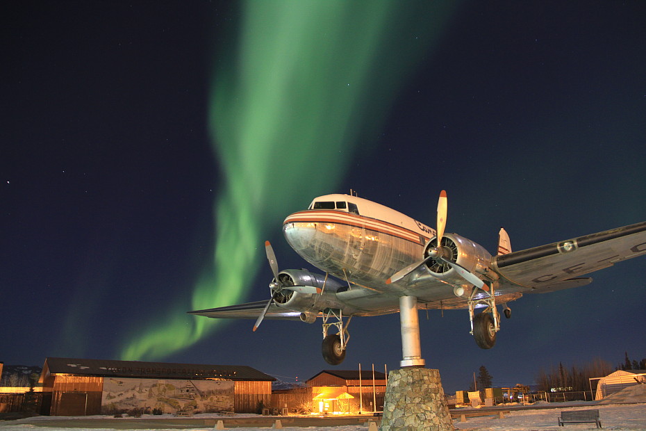 DC-3 CF-CPY with the Northern Lights behind her