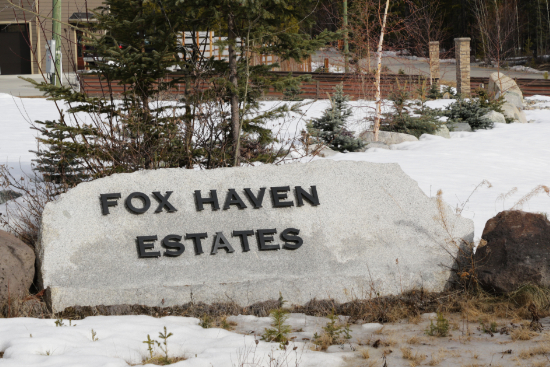  community sign - Whitehorse, Yukon