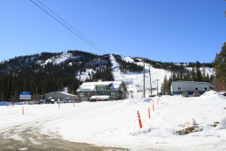 Spring at the Mount Sima ski hill